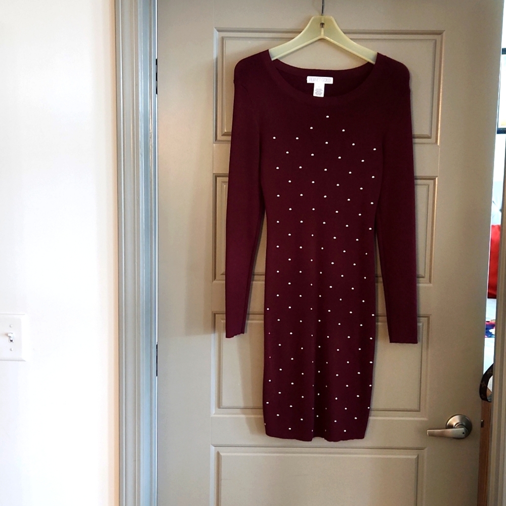 Dress - Picture 1 of 1